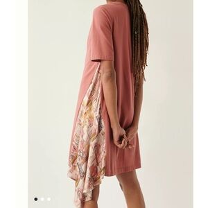 Anthropologie Tiny Giulia Contrast Tee Dress Size Small Boho salmon/rust color